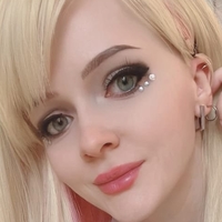 Evenink Meztelen