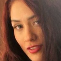 Ex-Barista Coley Meztelen