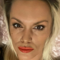 Filthy Frankie Meztelen