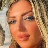 Flaviana Basta Meztelen