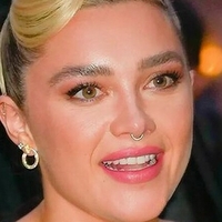 Florence Pugh Deepfake Meztelen