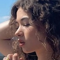 Florine Mazoyer Meztelen