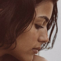 Francisca Cerqueira Gomes Meztelen