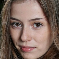 Francoise Meztelen