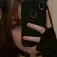 Freak.emi Meztelen