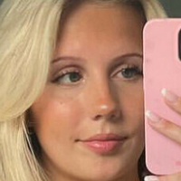 Freja Hillbom Meztelen