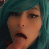 gathealien Meztelen