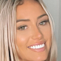Georgina Gentle Meztelen