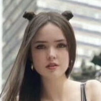 Germaine Colmenares Meztelen