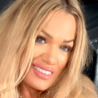 Gina Stewart Meztelen