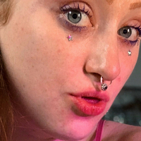 gloriahole420free Meztelen