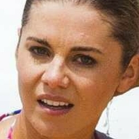 Grace Smith Meztelen