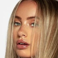 Guusje Van Geel Meztelen