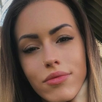Hanna Pinter Meztelen