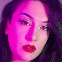 Heavenly Naomi Meztelen