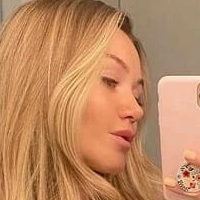 Heidi Smith Meztelen