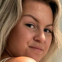 hennamaria Meztelen