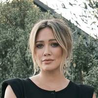 Hilary Duff Meztelen