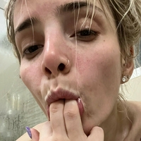 Hustler_pixel Meztelen