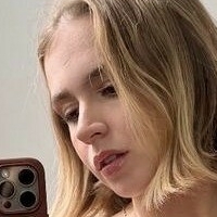 Isabella Scherer Meztelen