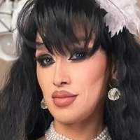 IskraElectrical Meztelen