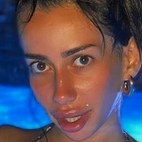 Ivana Puzic Meztelen