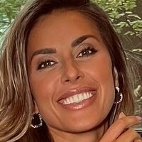 Jana Azizi Meztelen
