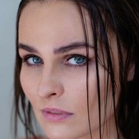 Jana Riva Meztelen