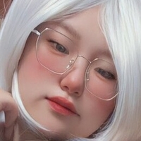 Janechandayne Meztelen