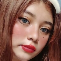 janmy__uwu Meztelen