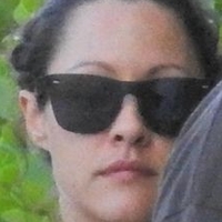 Jennifer Barnet Meztelen
