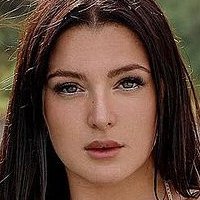 Jennifer Degenhart Meztelen