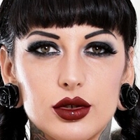 Jessie Angel Meztelen