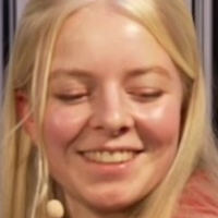 Jette Nietzard Meztelen
