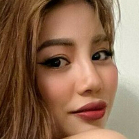 Jolyn Ly Meztelen