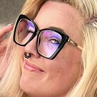 joneslyfans Meztelen