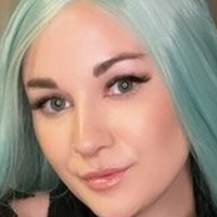 Joulischka Meztelen