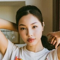 Joyce Htet Meztelen