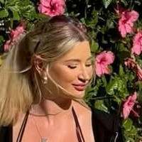Juicy Georgia Meztelen