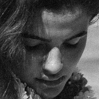 Julia Muniz Robinson Meztelen