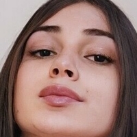 Julia Reis Meztelen