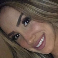 Julie Piraino Meztelen