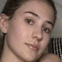 Justine Ouellet Meztelen