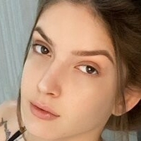 Karen Borges Meztelen