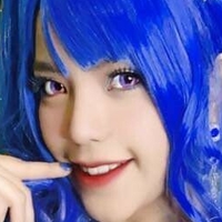 Karin Usagi Meztelen