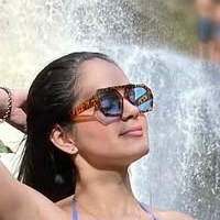 Karla Hellen Meztelen