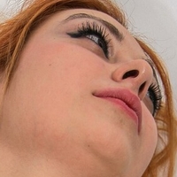 Karyna Meztelen