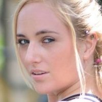 Kate England Meztelen