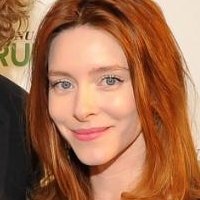 Kate Gorney Miller Meztelen