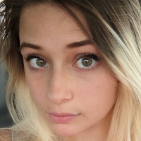 katerino Meztelen